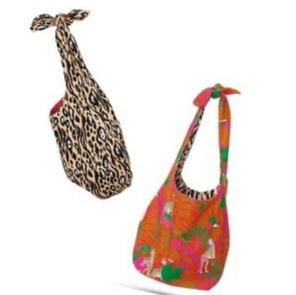 Cabi Reversible Sling Bag #5992- Excellent like new
